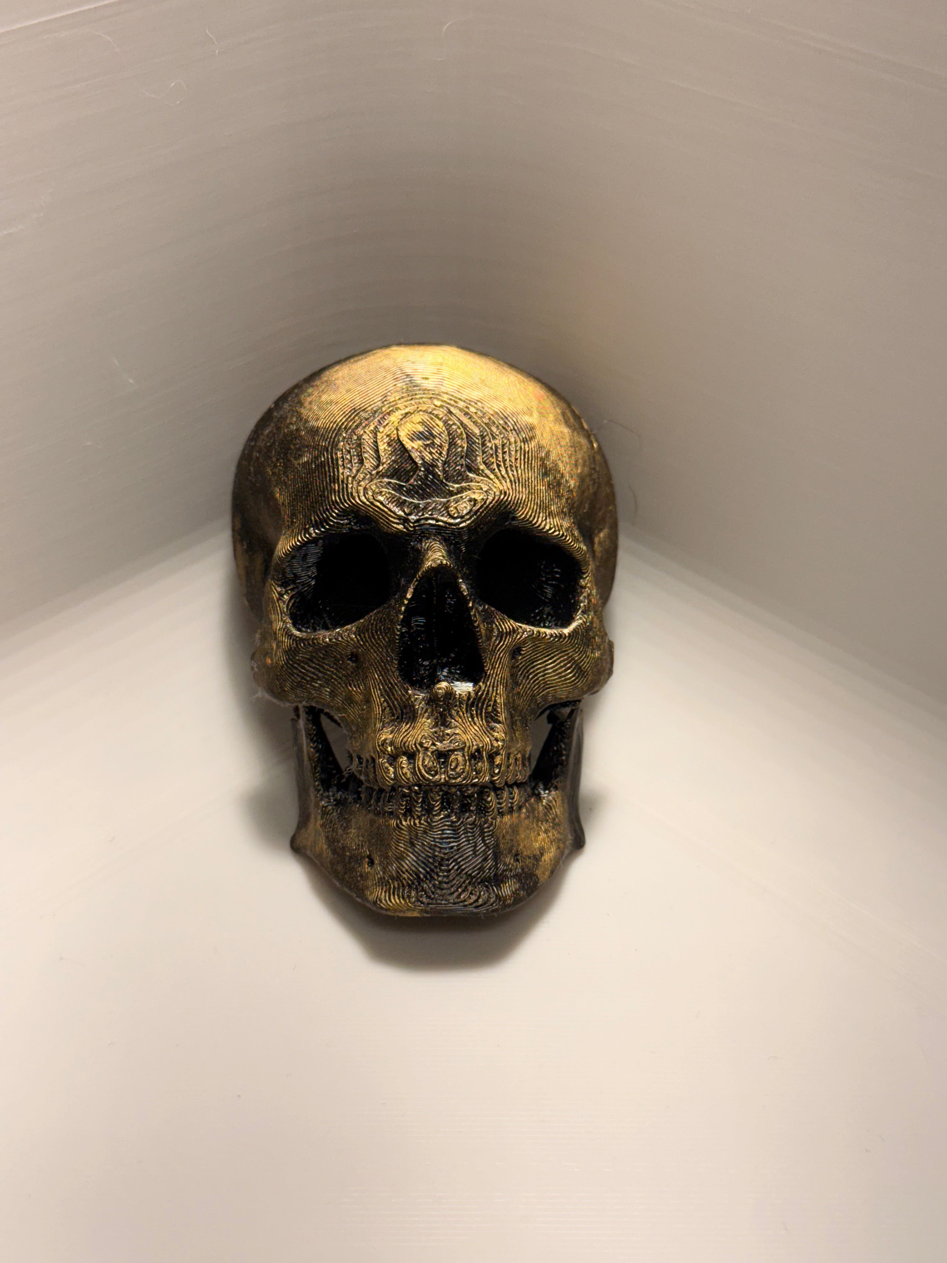 Skull drawer pull